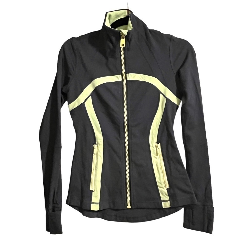 LULULEMON define running jacket grey and yellow size 4 workout